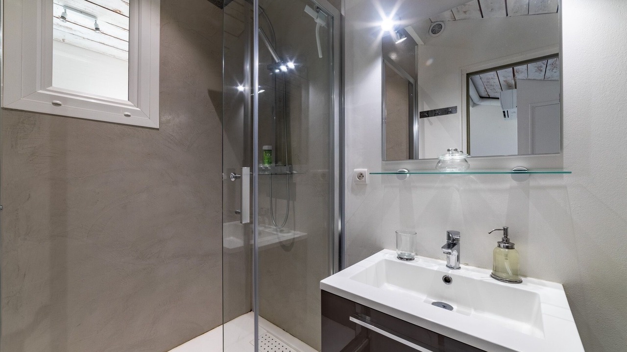 Photo of Bathroom in Belgentier