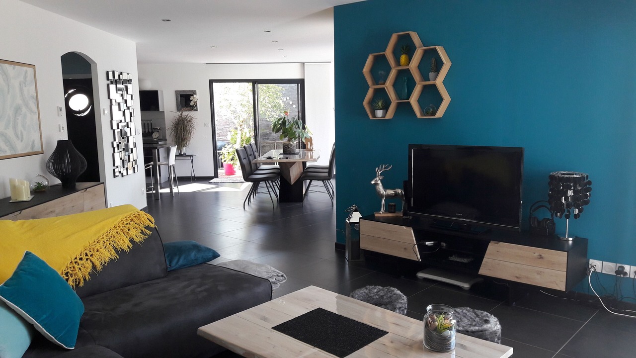 Photo of Livingroom in Saint Laurent de la Pree