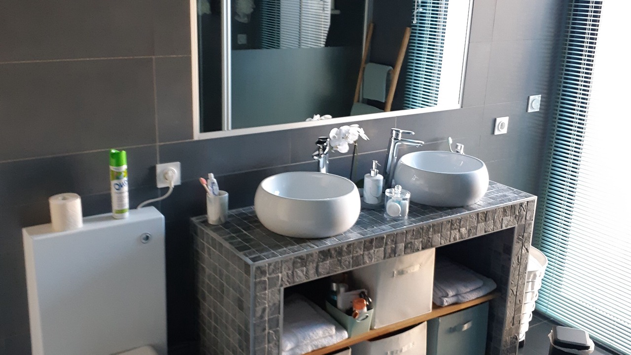Photo of Bathroom in Saint Laurent de la Pree