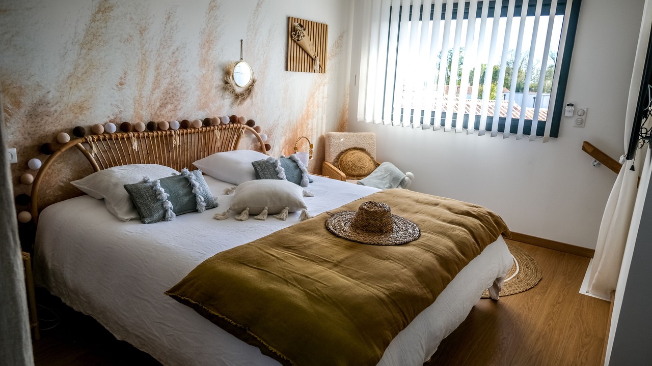 Photo of Bedroom in Saint Laurent de la Pree