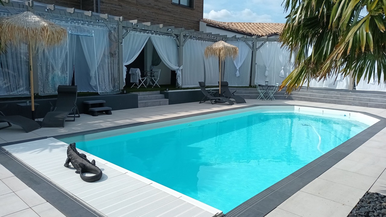 Photo of Outdoor in Saint Laurent de la Pree