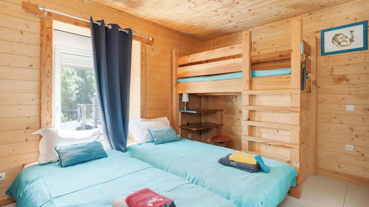 Photo of Bedroom in Uzemain
