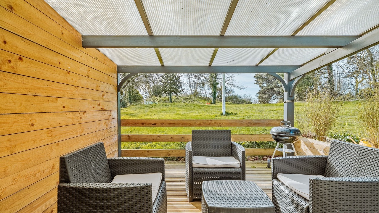 Photo of Patio Balcony in Sables-d'Or-les-Pins