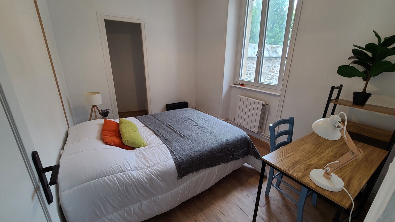 Photo of Bedroom in Lannion