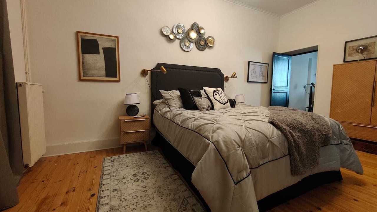 Photo of Bedroom in Cahors