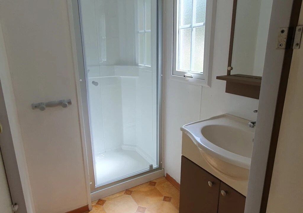 Photo of Bathroom in Le Change