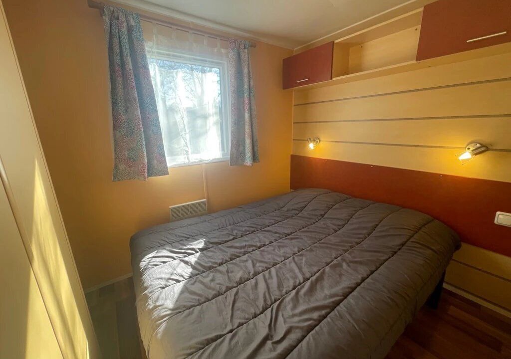 Photo of Bedroom in Casties-Labrande