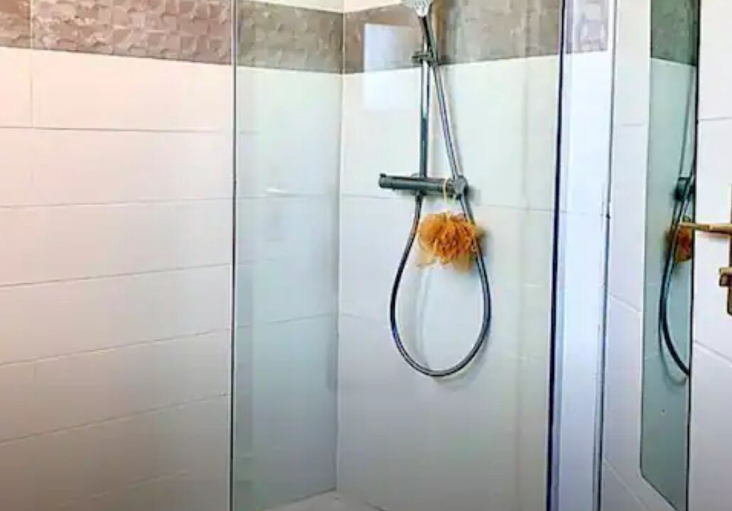 Photo of Bathroom in Le Beausset