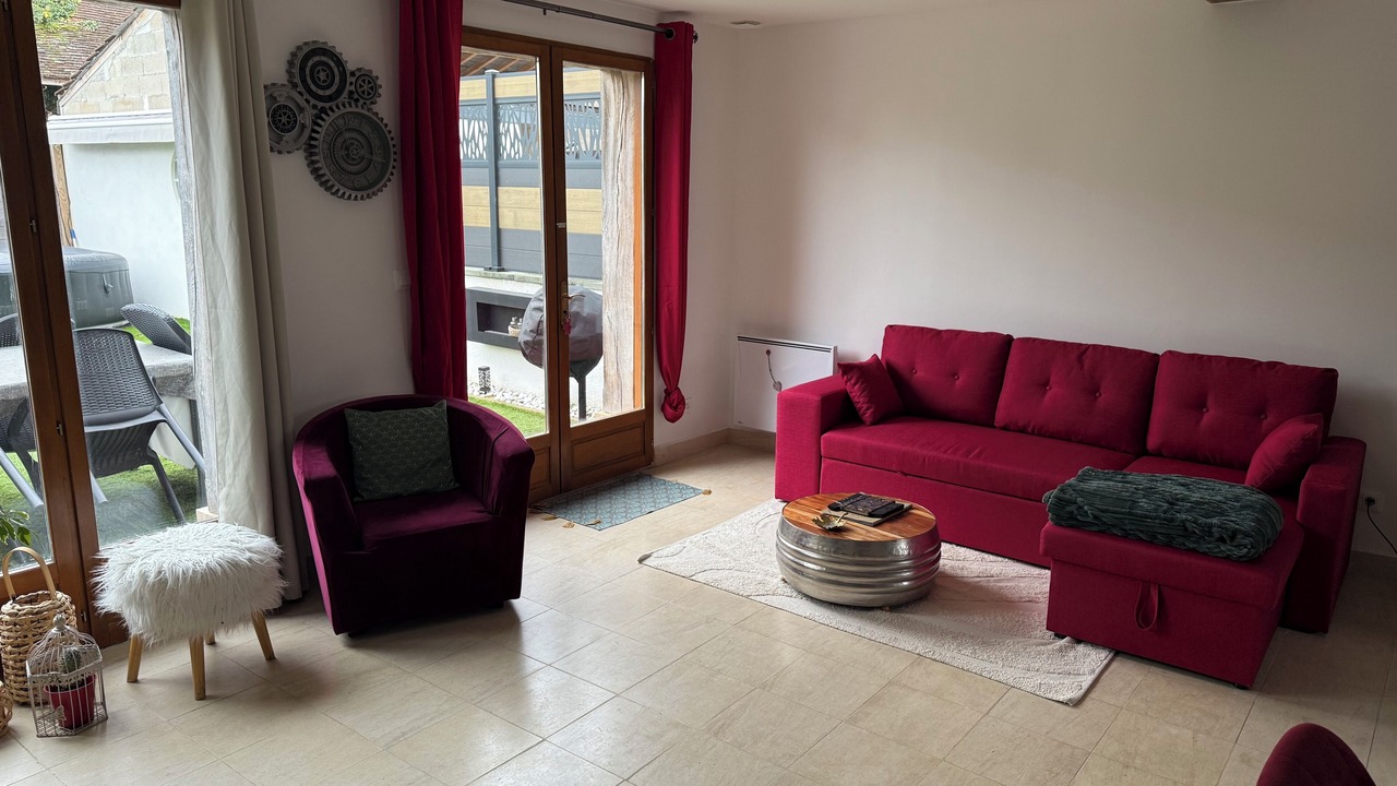 Photo of Livingroom in Barberey-aux-Moines