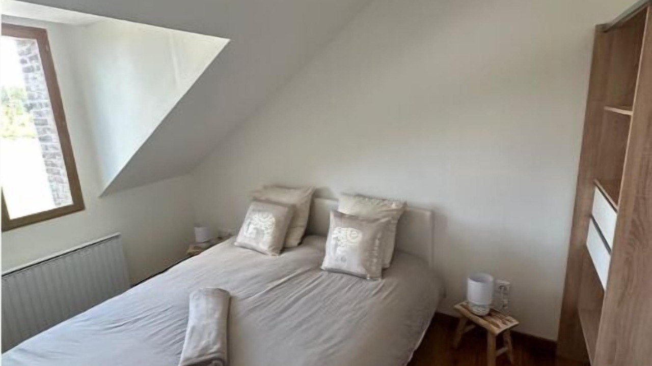 Photo of Bedroom in Barberey-aux-Moines
