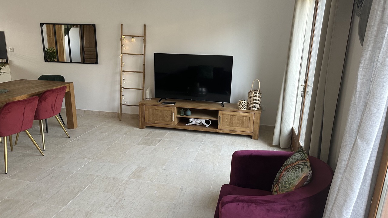 Photo of Livingroom in Barberey-aux-Moines