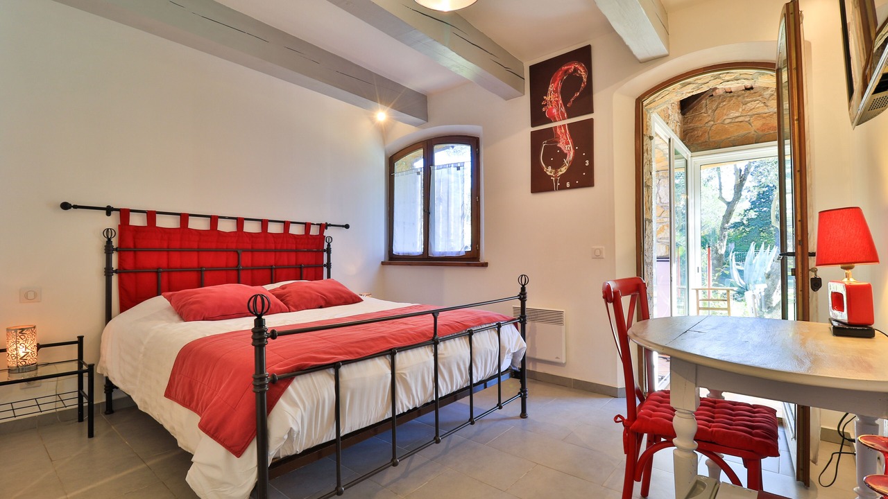 Photo of Bedroom in Bagnols-en-Foret