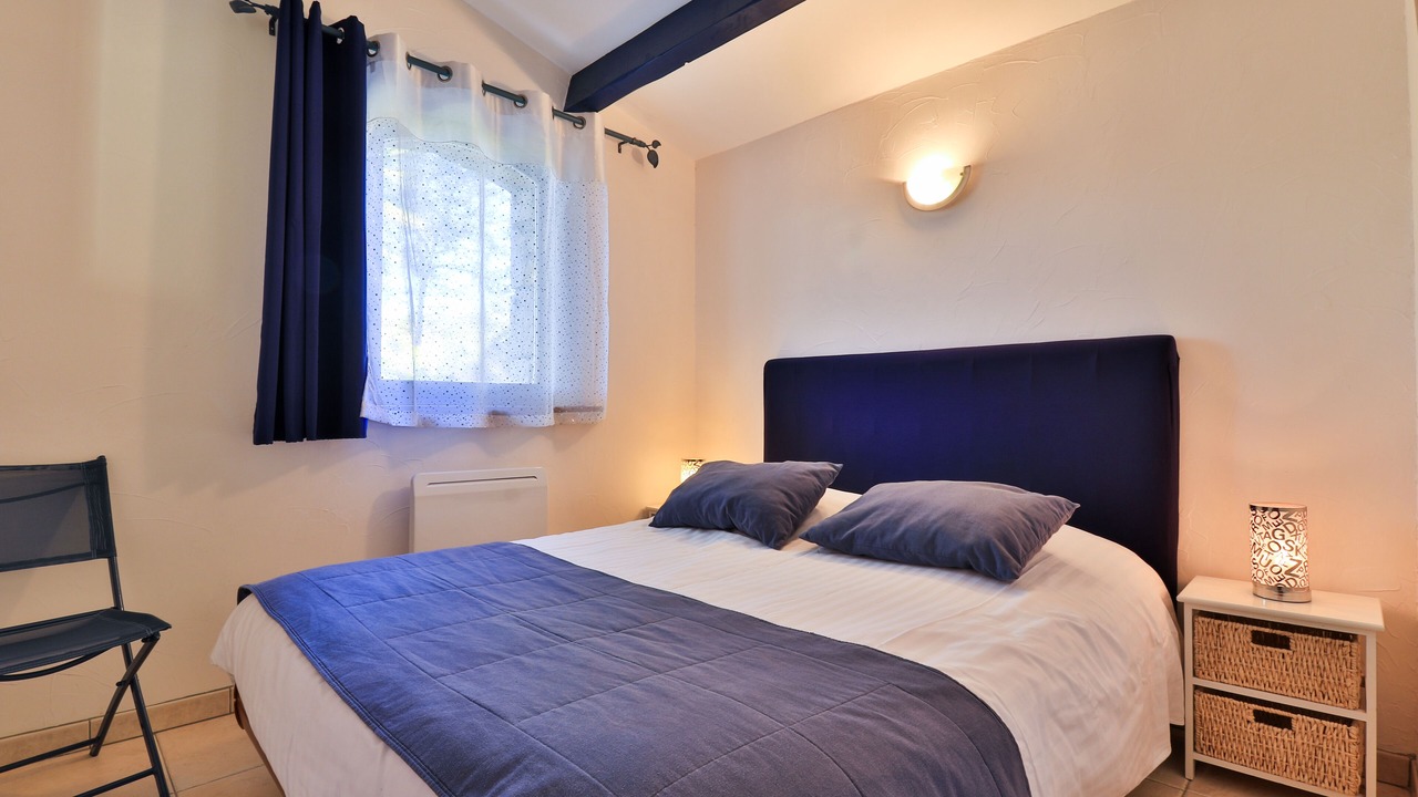 Photo of Bedroom in Bagnols-en-Foret