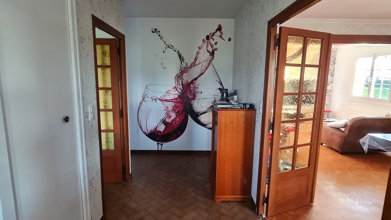 Photo of Others in Chablis