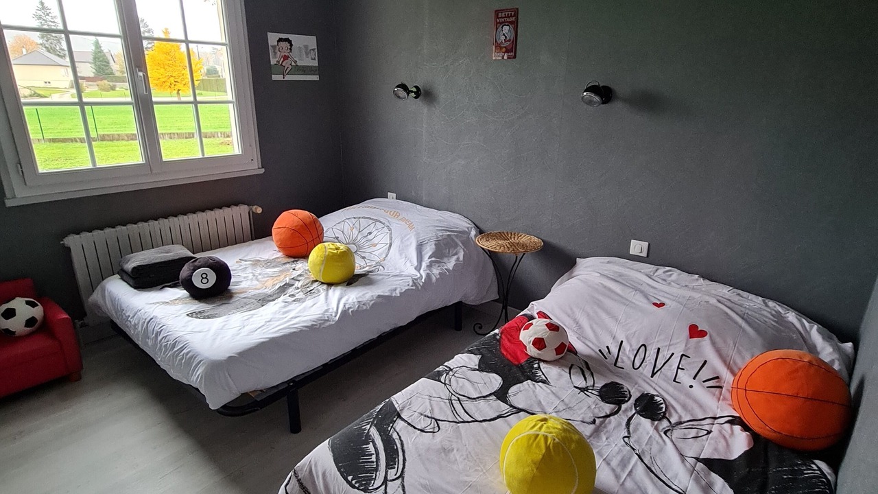 Photo of Bedroom in Chablis