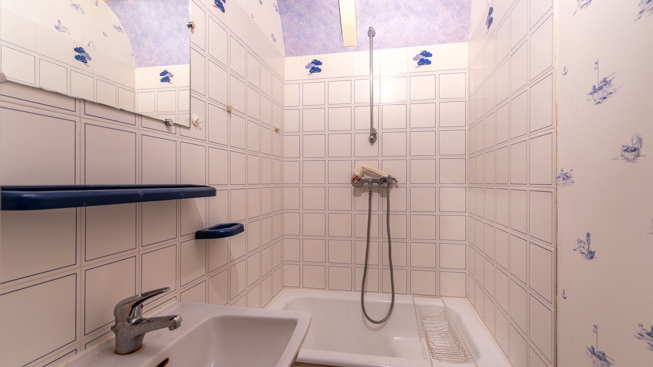Photo of Bathroom in Treduder