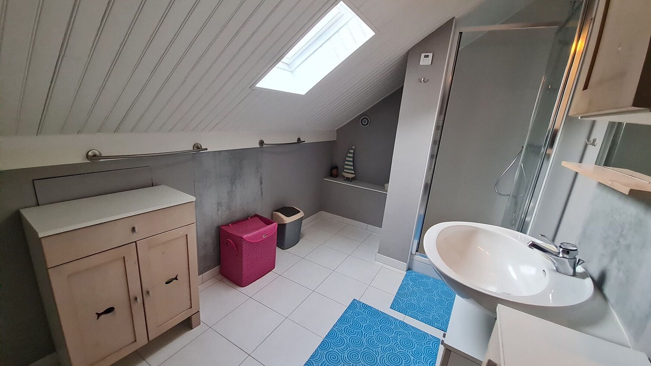 Photo of Bathroom in Belleville