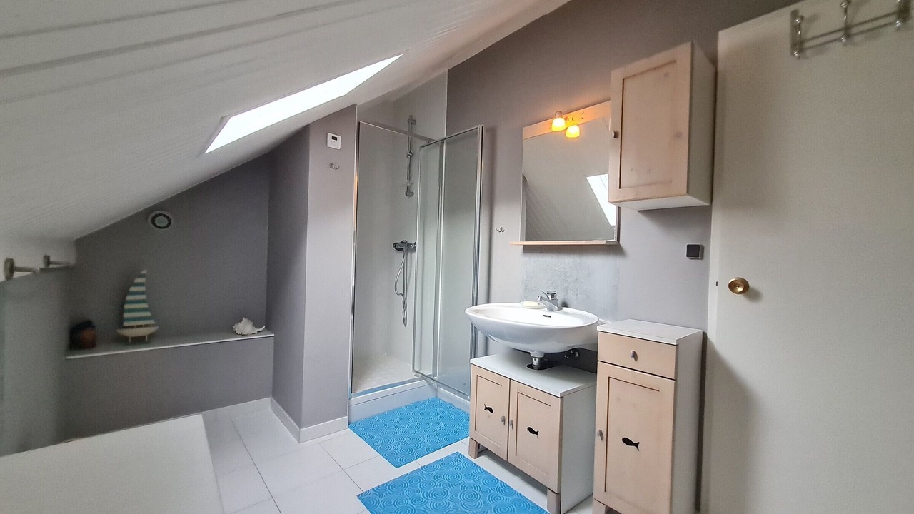 Photo of Bathroom in Belleville