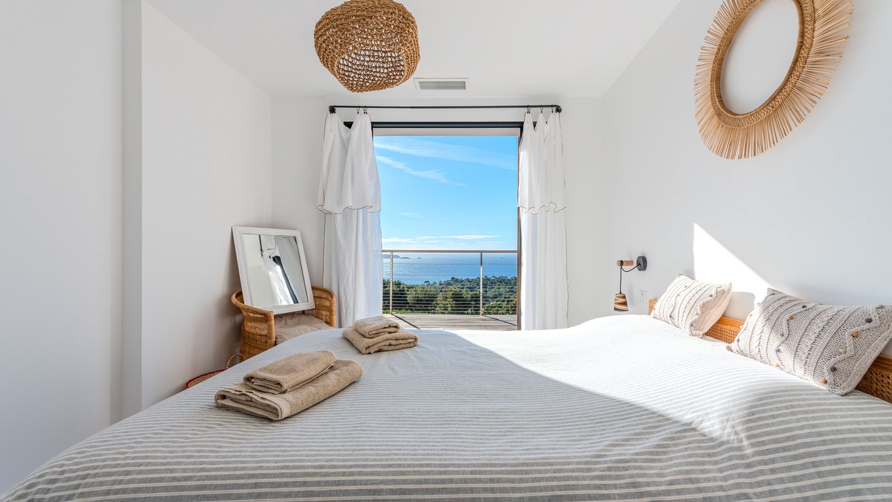 Photo of Bedroom in Carqueiranne