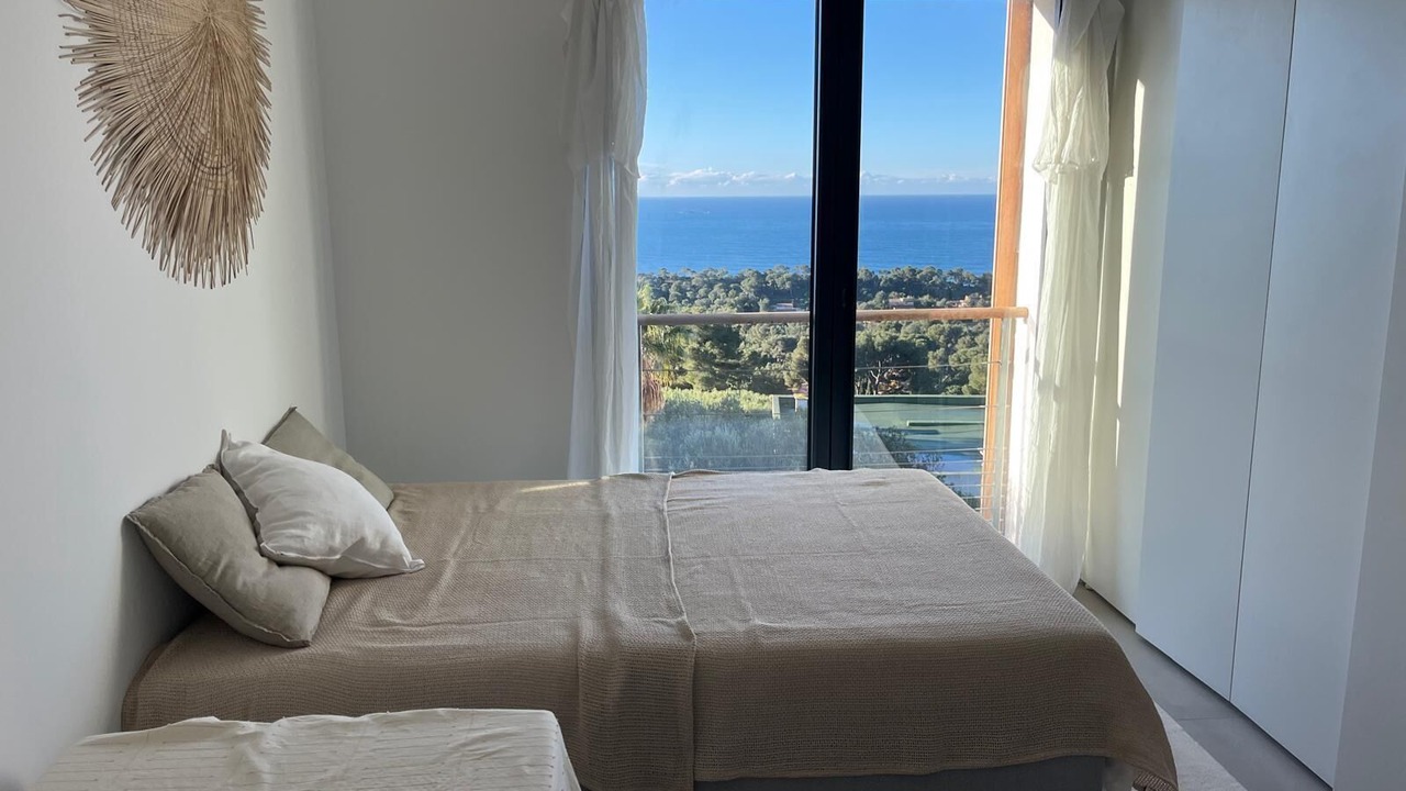 Photo of Bedroom in Carqueiranne