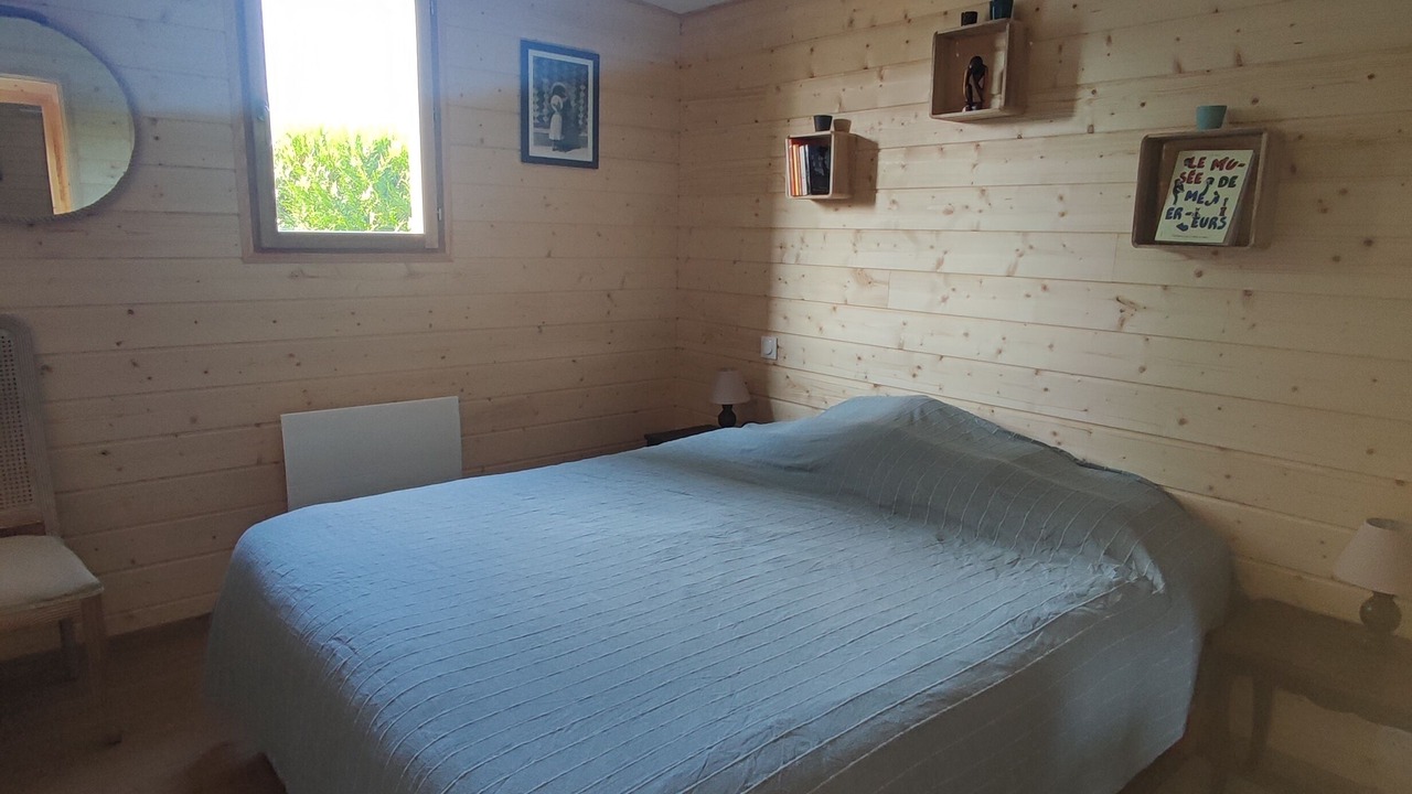 Photo of Bedroom in Misy-sur-Yonne