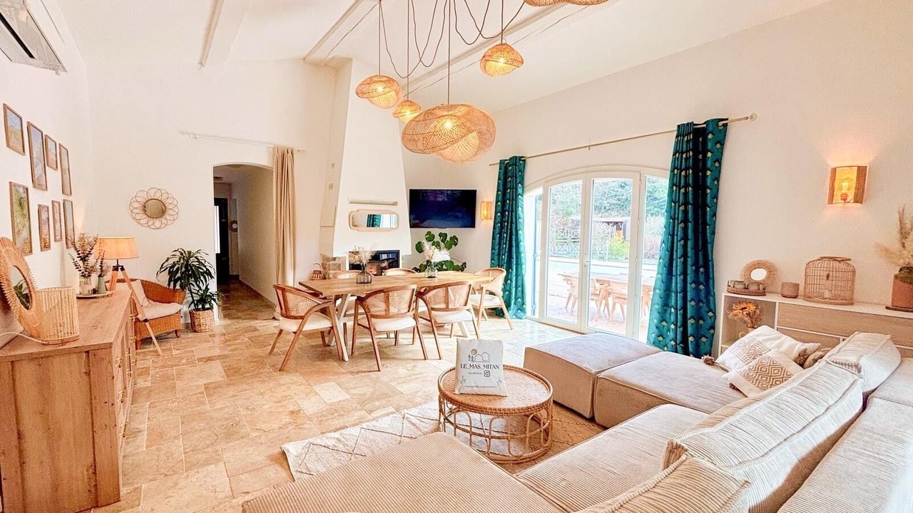 Photo of Livingroom in Chateaudouble