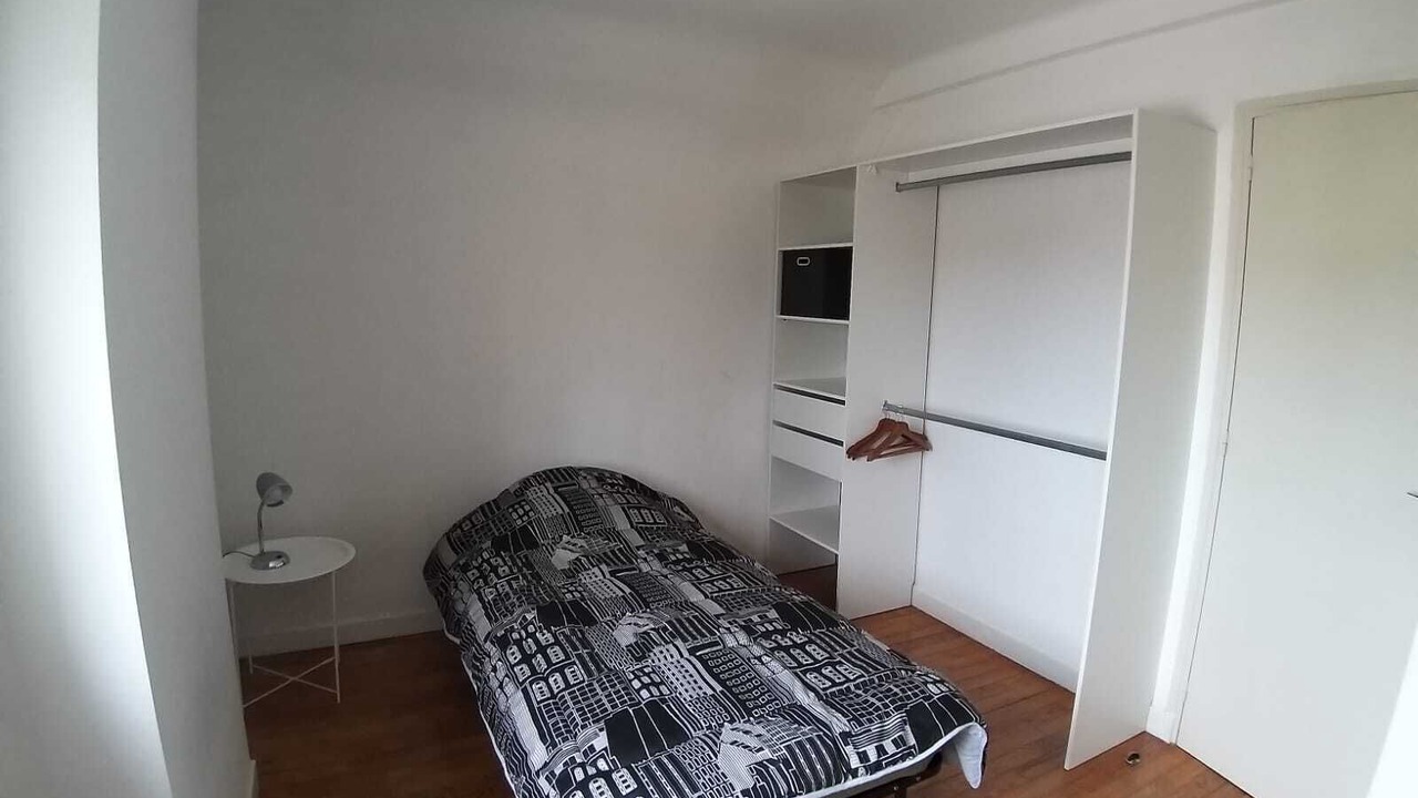 Photo of Bedroom in Saint-Brieuc