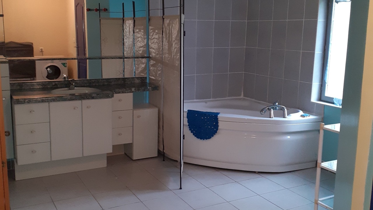 Photo of Bathroom in La Chaussee-sur-Marne
