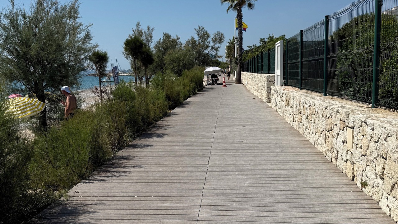 Photo of Others in Villeneuve Loubet Beach