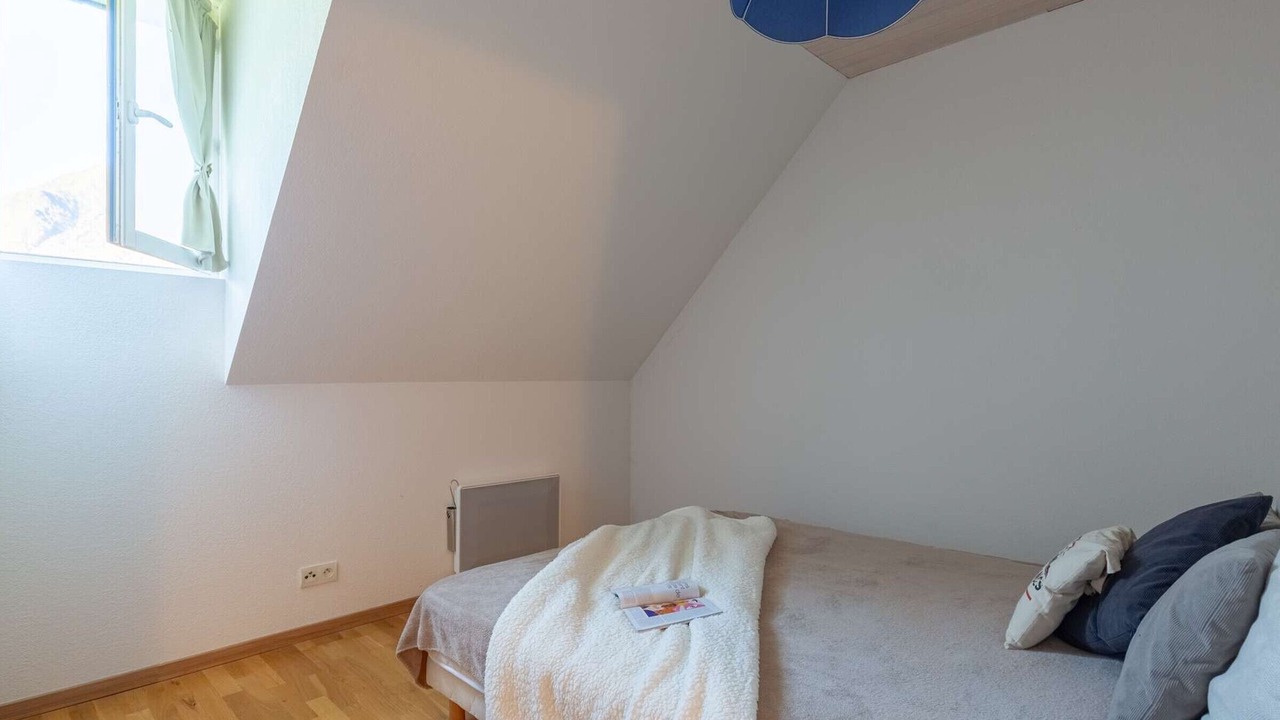 Photo of Bedroom in Bourisp