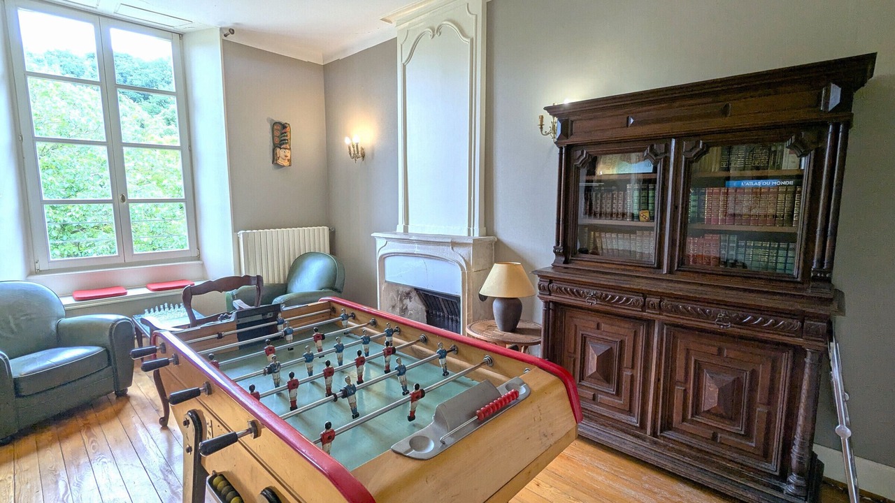 Photo of Bedroom in Euvezin