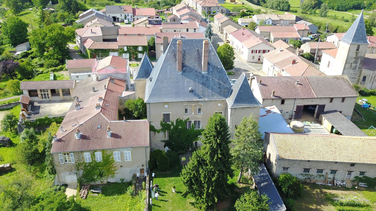 Photo of Outdoor in Euvezin