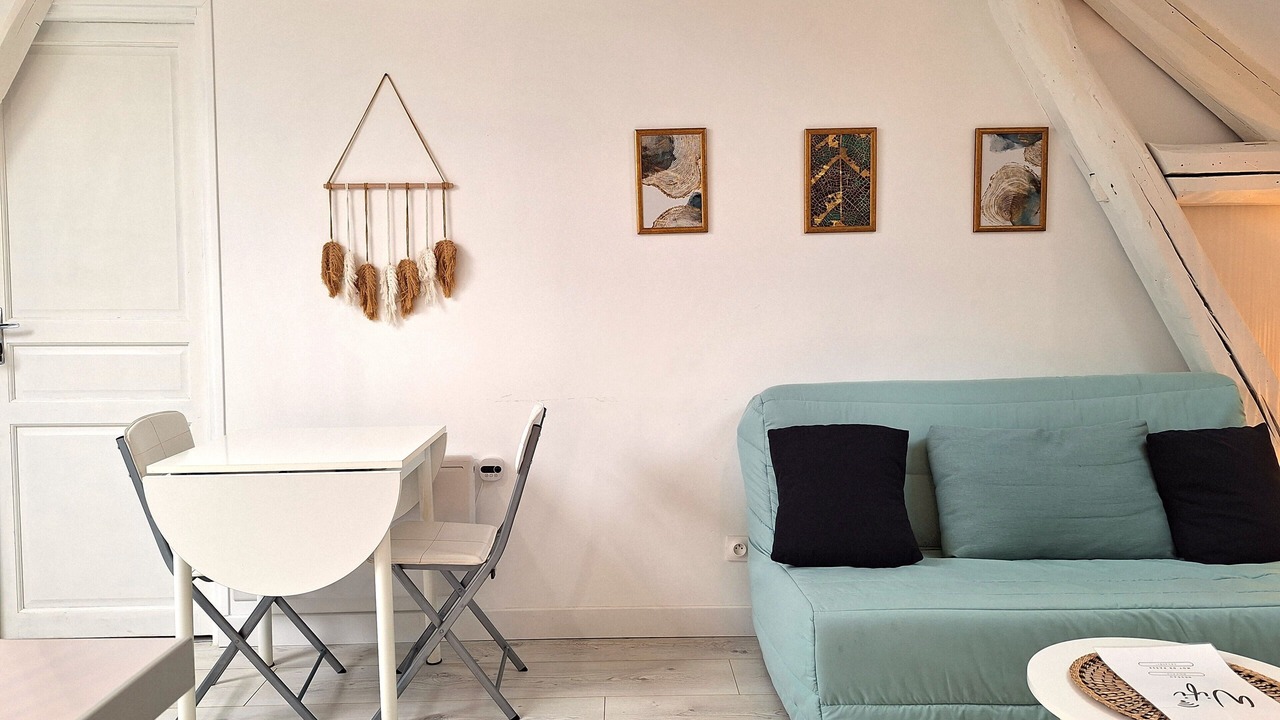 Photo of Livingroom in Troyes