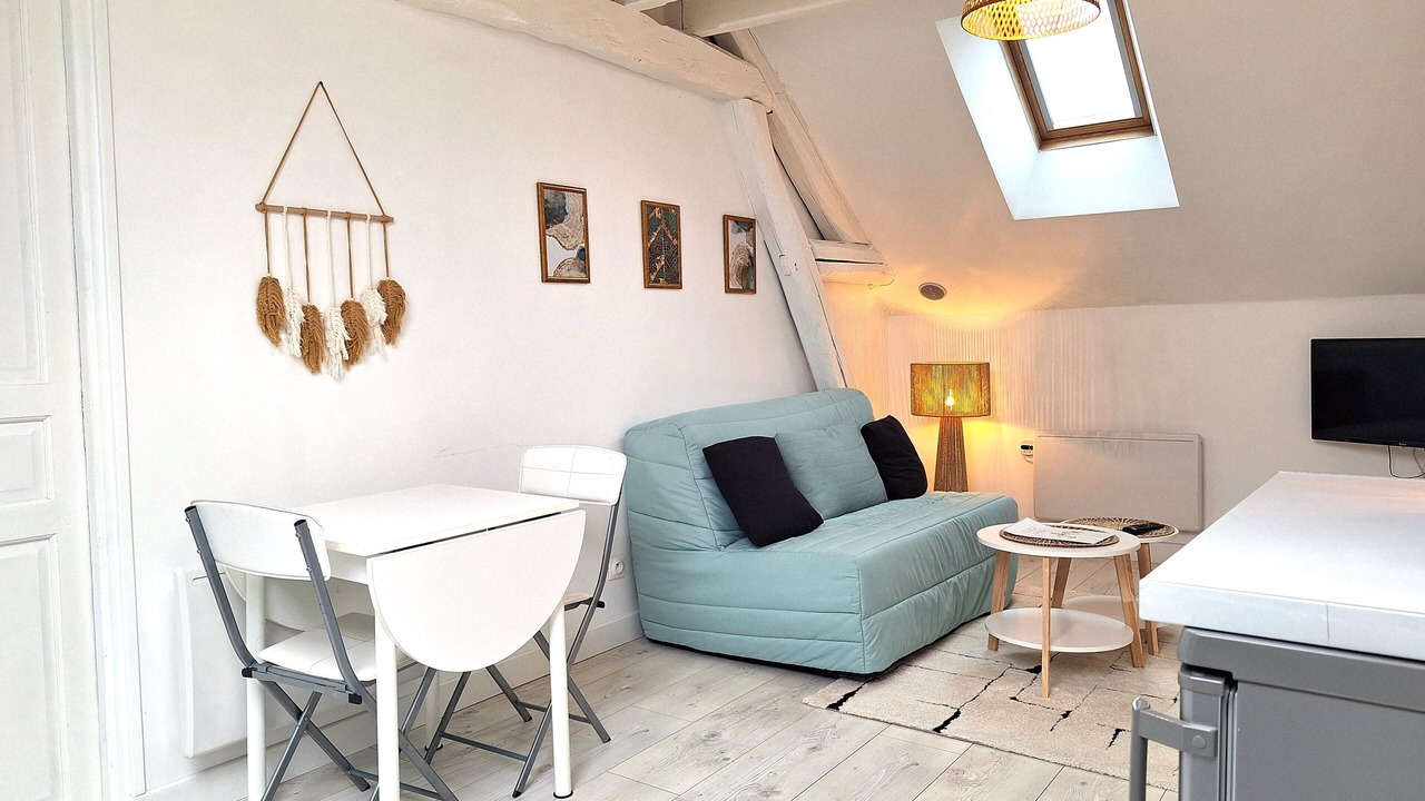 Photo of Livingroom in Troyes