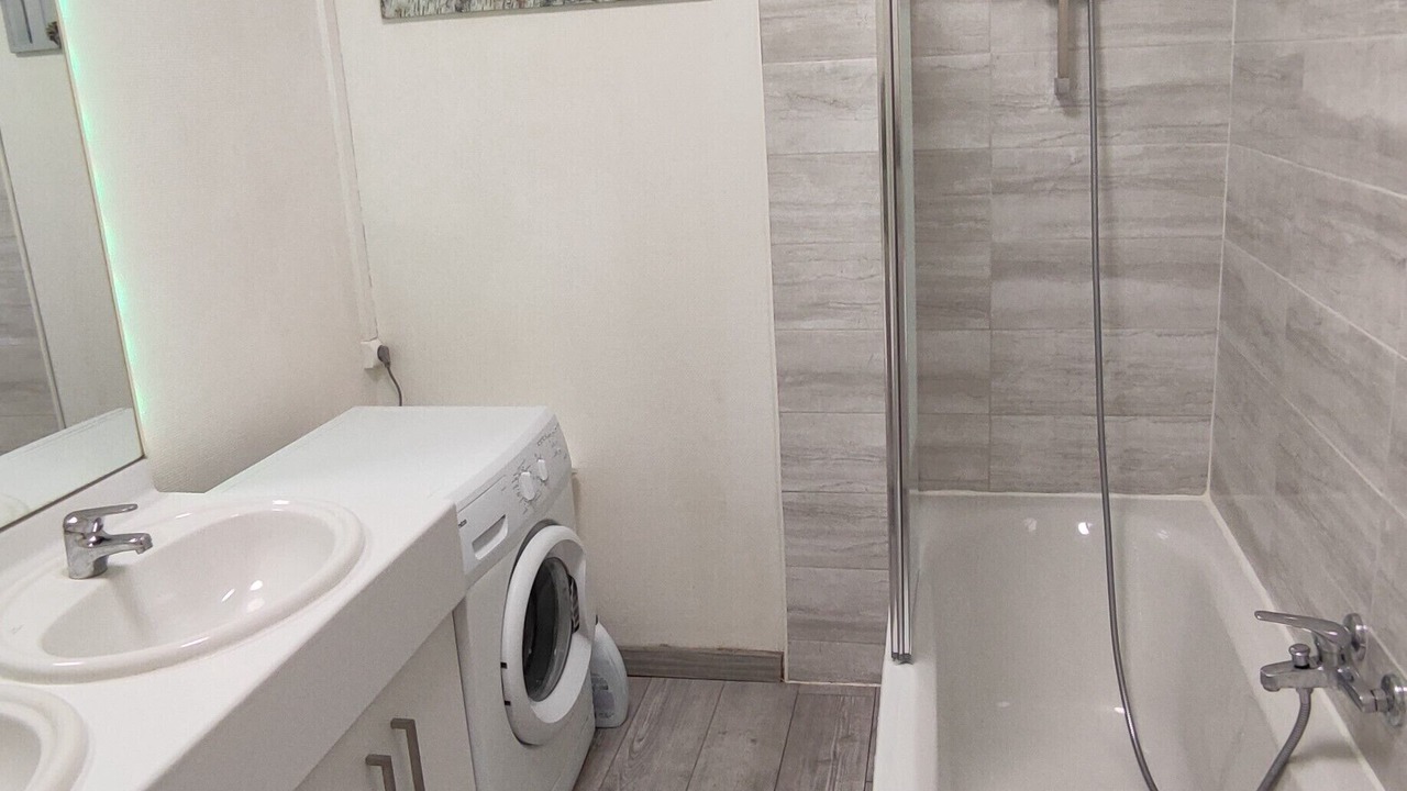 Photo of Bathroom in Algrange
