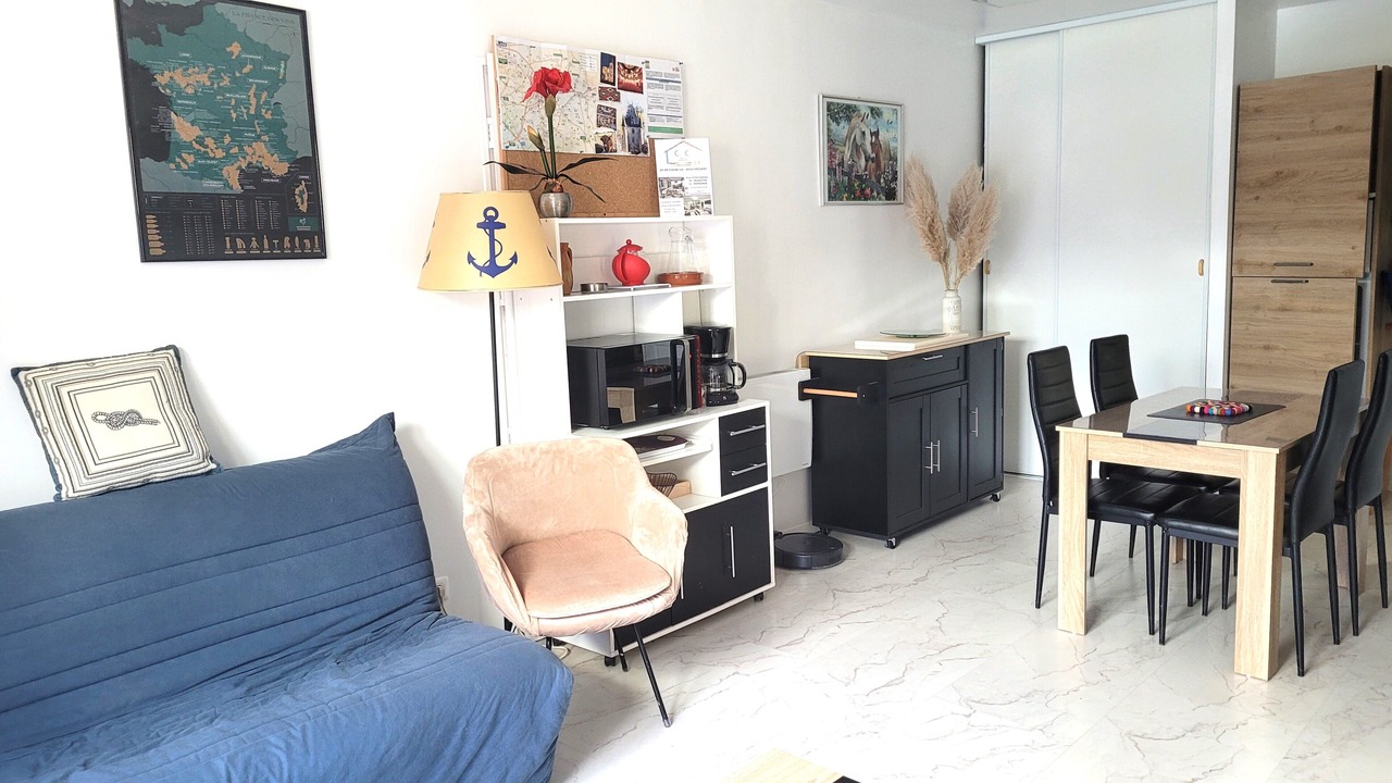 Photo of Livingroom in Michery