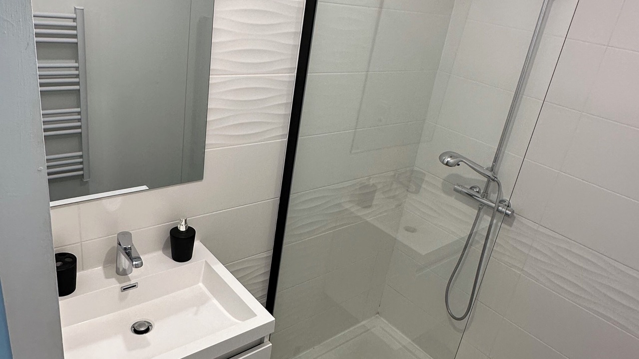 Photo of Bathroom in Lusigny-sur-Barse