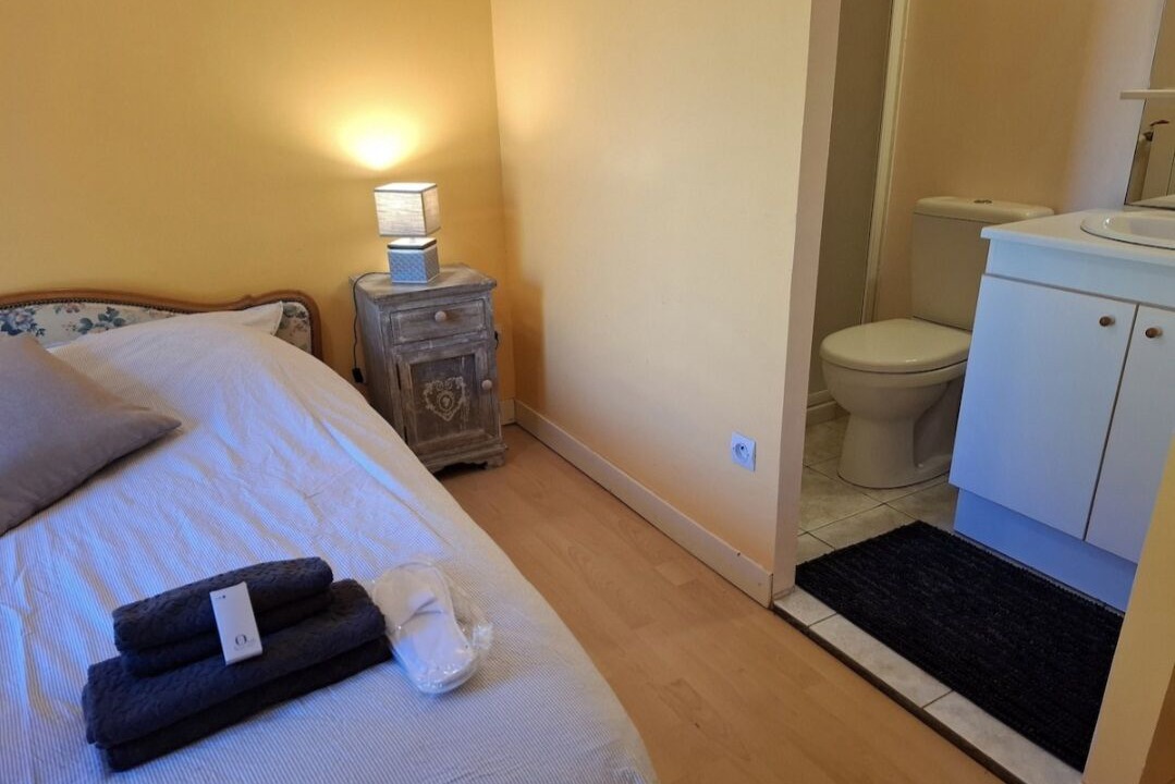 Photo of Bedroom in Saint-Brieuc