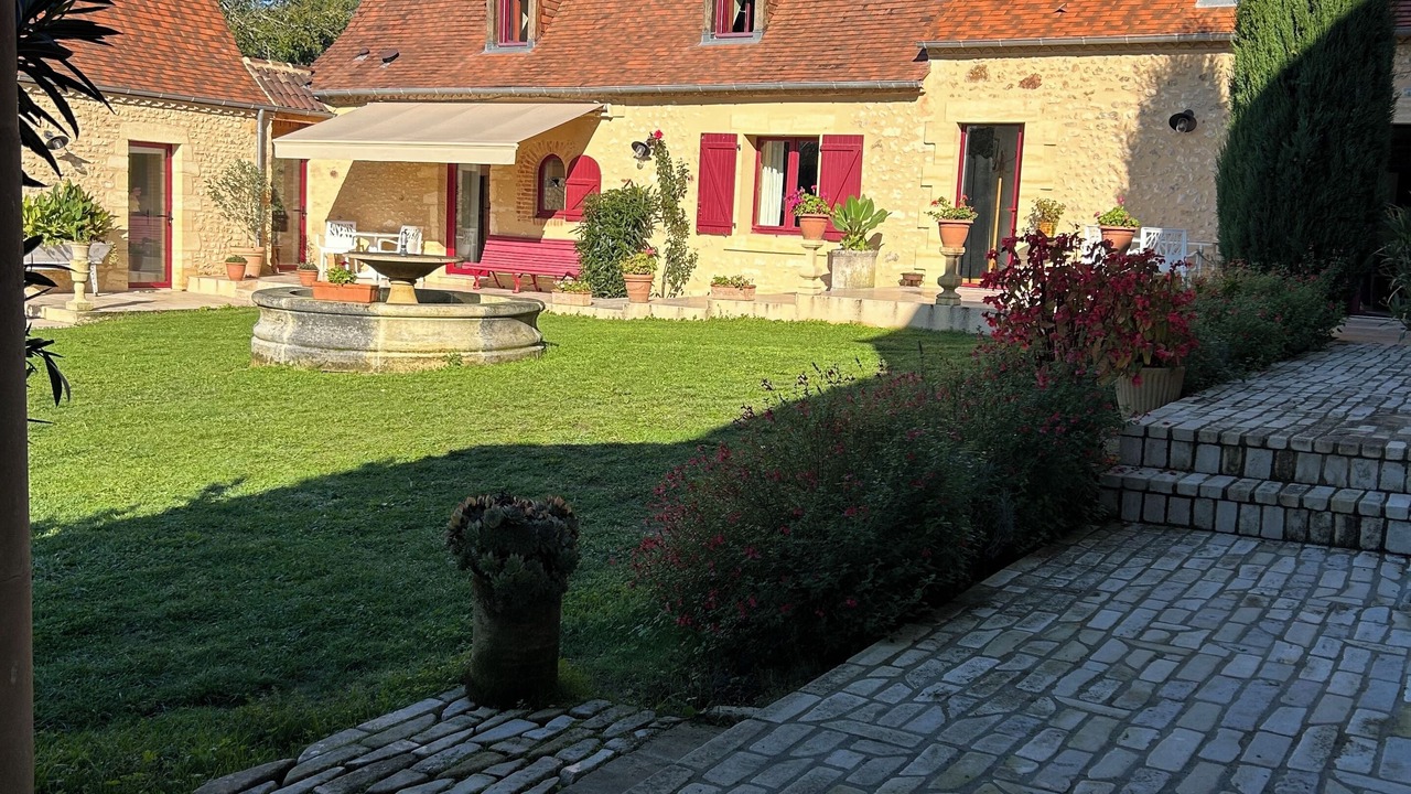 Photo of Outdoor in Saint-Felix-de-Reillac-et-Mortemart