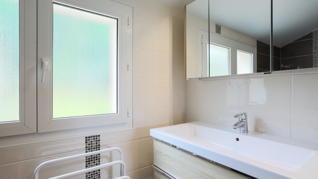 Photo of Bathroom in Ploulech