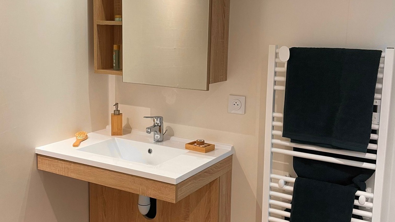 Photo of Bathroom in Chalons-en-Champagne