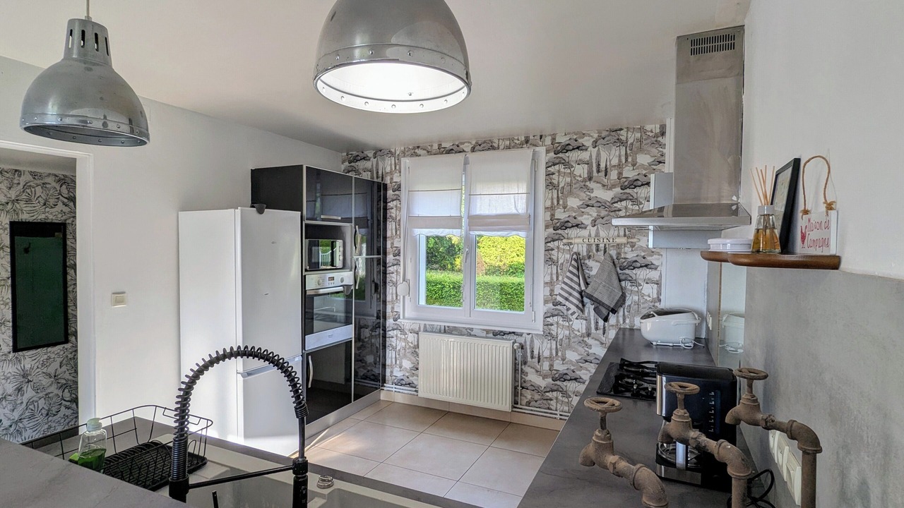 Photo of Kitchen in Machault