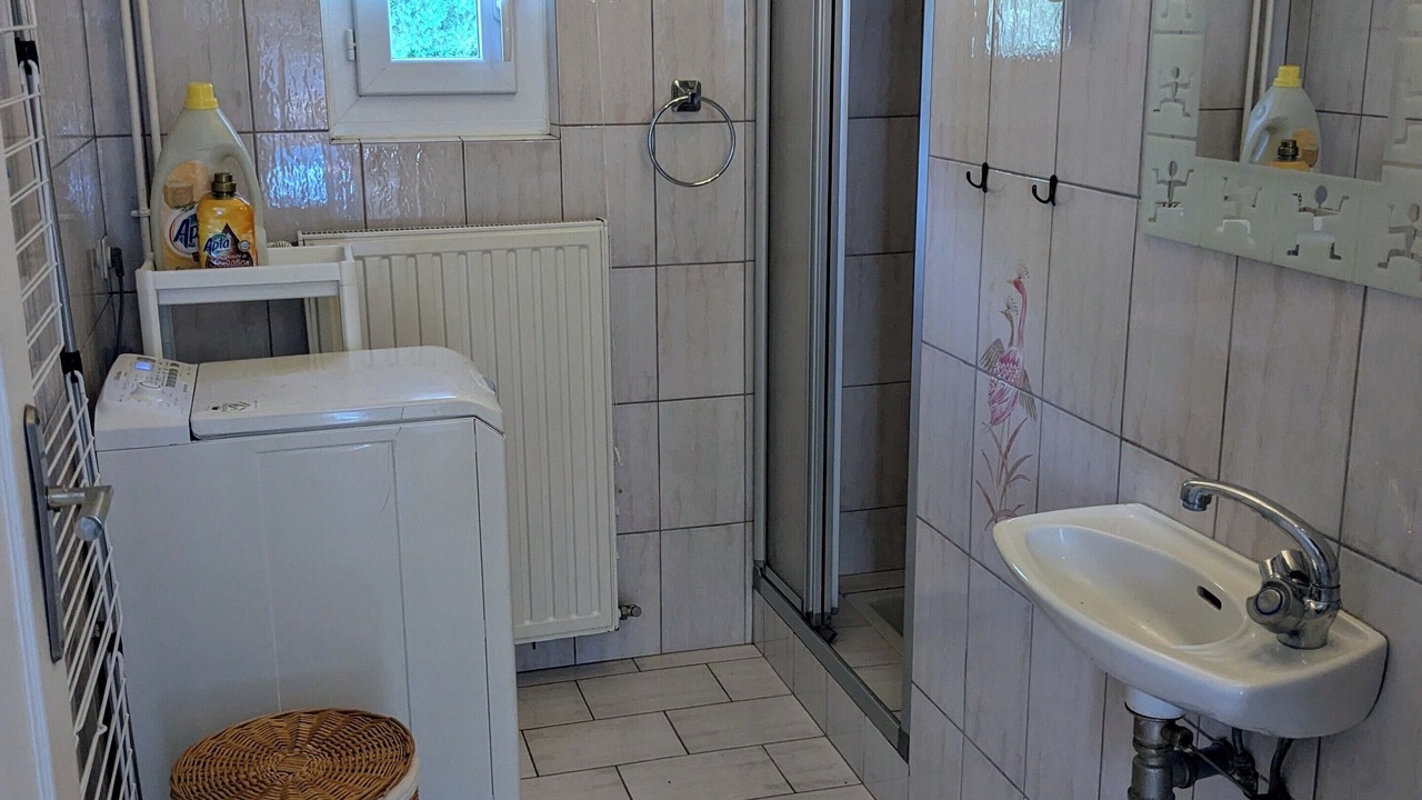 Photo of Bathroom in Machault