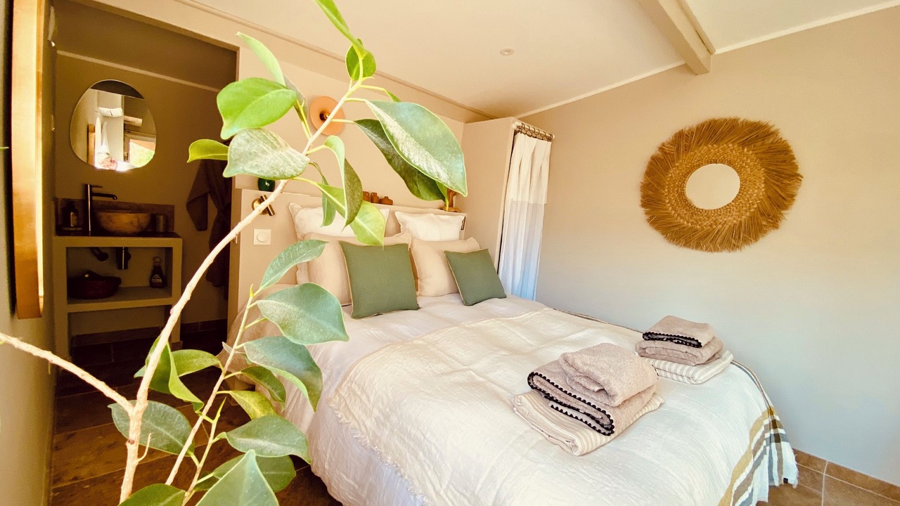 Photo of Bedroom in Le Beausset