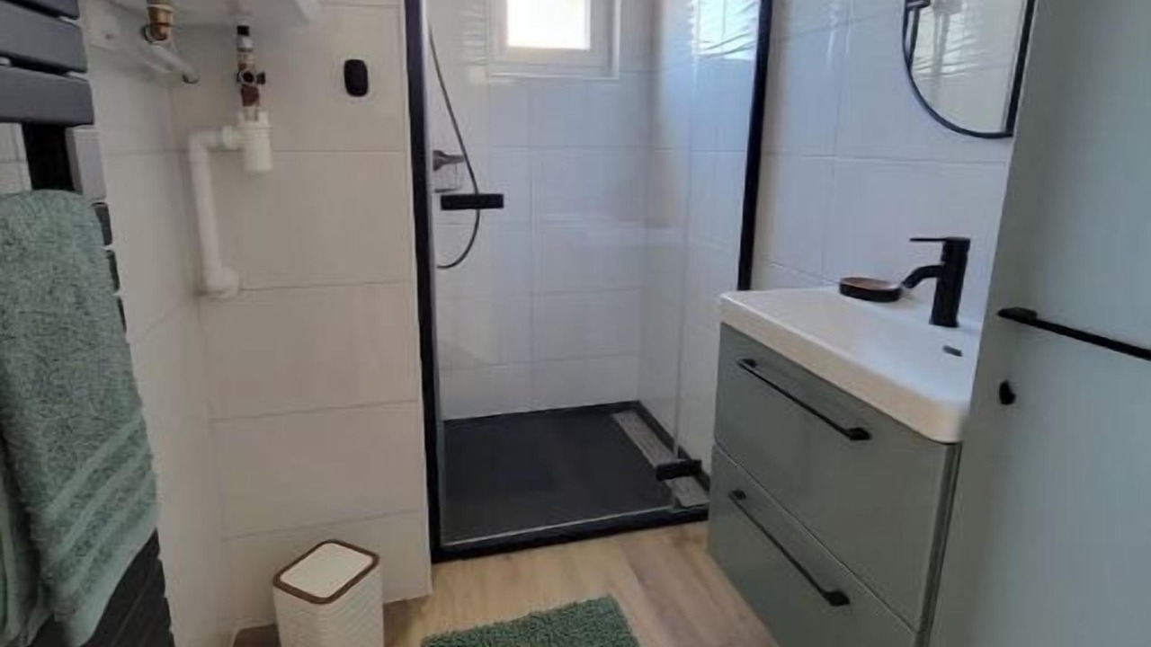 Photo of Bathroom in Vertus