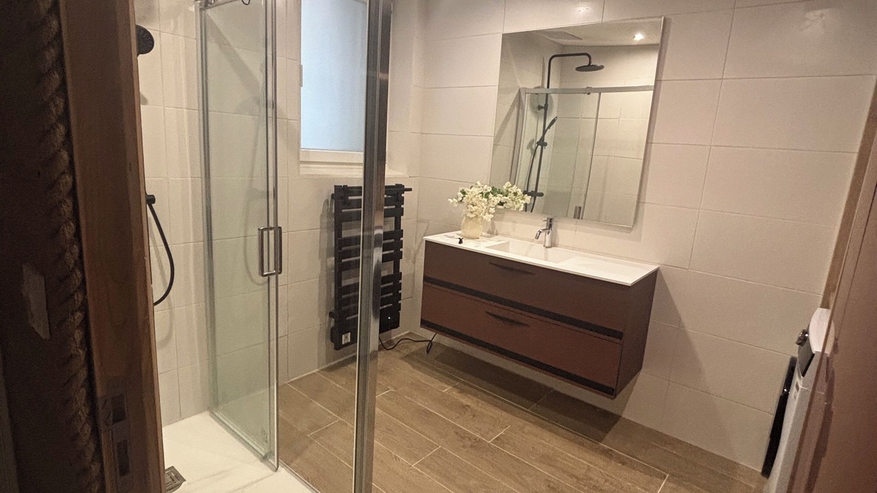 Photo of Bathroom in Le Beausset
