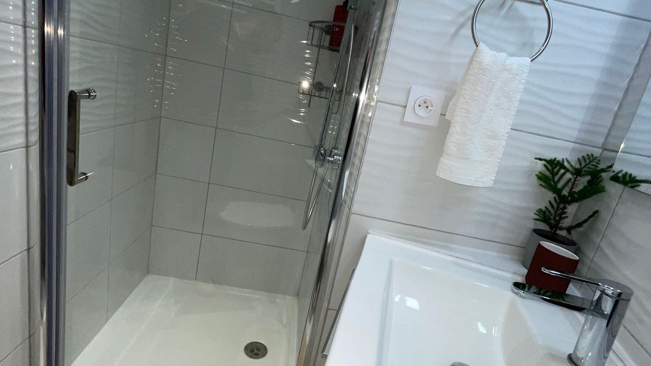 Photo of Bathroom in Reims