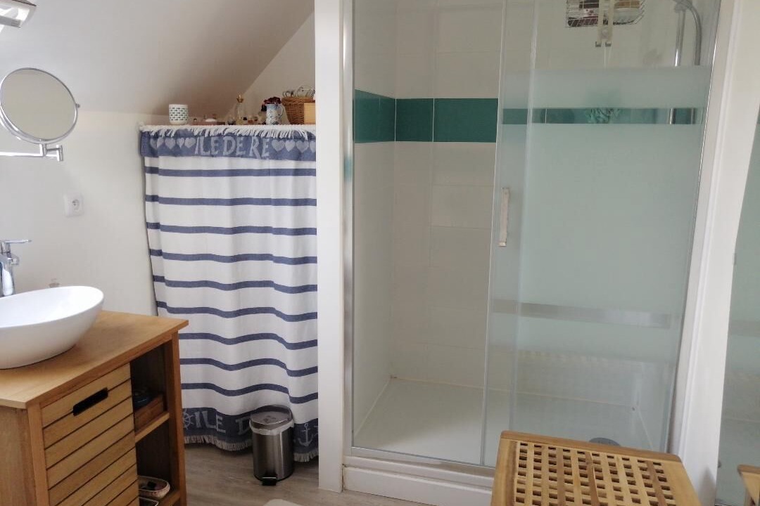 Photo of Bathroom in Taden