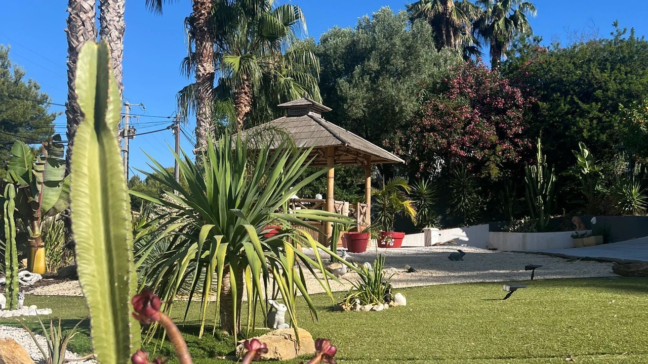 Photo of Outdoor in La Cadiere-d'Azur