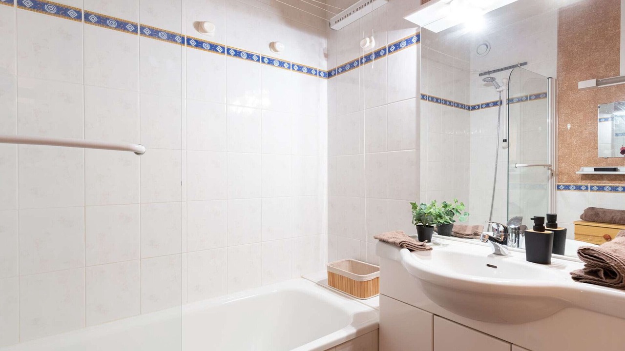 Photo of Bathroom in Espiaube